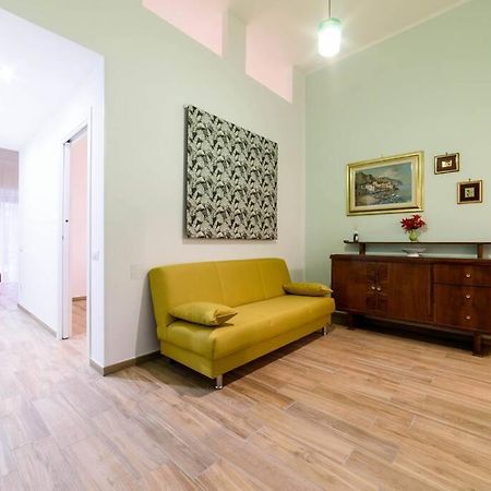 Stazione Treni - Wi-Fi & Netflix Cozy Space Apartment Salerno Exterior photo